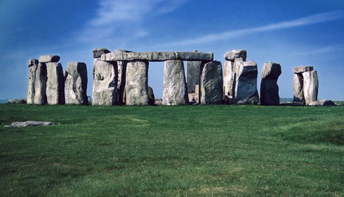 El famoso y misterioso Stonehenge, al norte de Salisbury, Inglaterra
